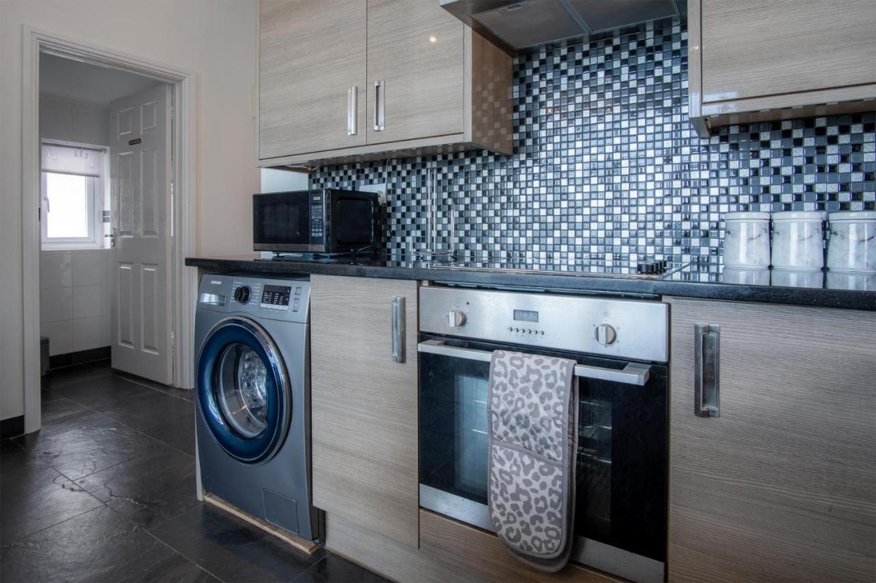 Nautilus - 2 Bedroom Apartment - Pendine Extérieur photo